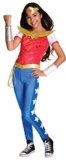 Disfraz de Wonder Woman para niña