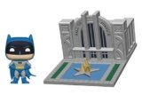 Funko- Pop Towns 80th-Hall of Justice w/Batman