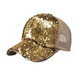 gorra dorada